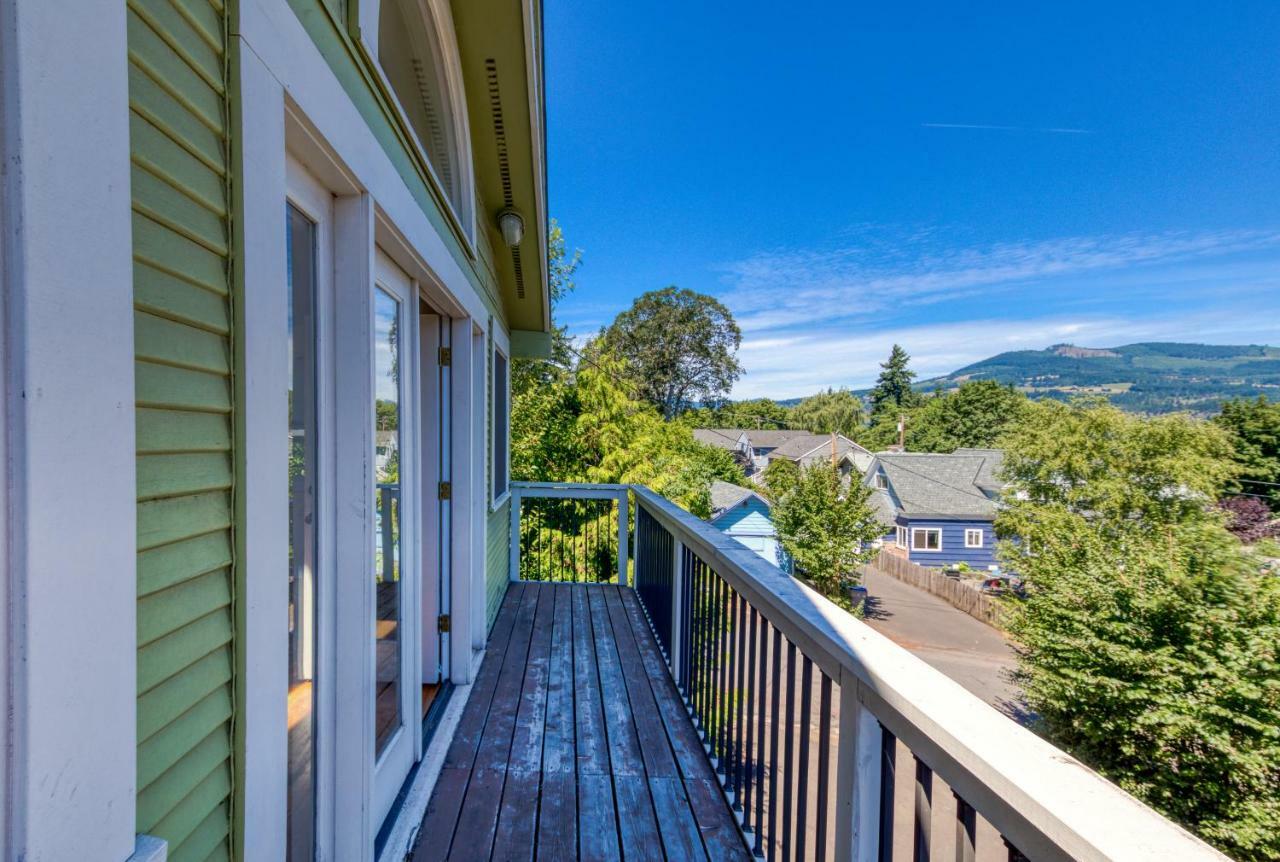 Azusa House Hood River Extérieur photo